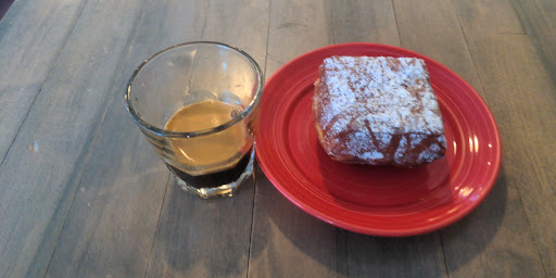 Coffee Shop «Damn Fine Coffee Bar», reviews and photos, 3317 W Armitage Ave, Chicago, IL 60647, USA