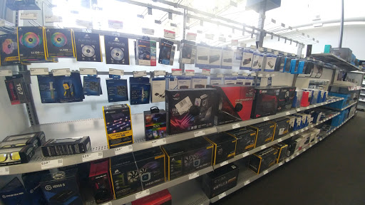 Electronics Store «Best Buy», reviews and photos, 23000 Eureka Rd, Taylor, MI 48180, USA