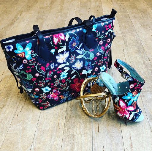 Shoe Store «Mar-Lou Shoes», reviews and photos, 5471 Mayfield Rd, Lyndhurst, OH 44124, USA