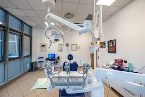 Studio dentistico Odontoimagen image
