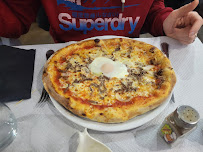 Pizza du Restaurant italien la villa à Fontenay-sous-Bois - n°7