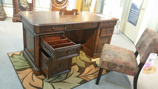 Furniture Store «Royal Furniture Co», reviews and photos, 500 N 19th St, Baton Rouge, LA 70802, USA