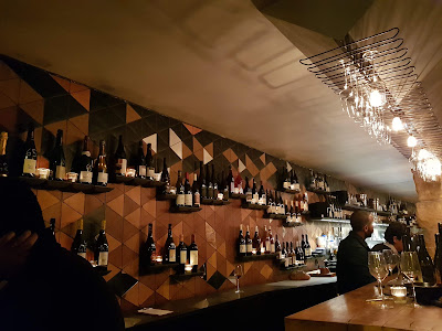 Chez Nous à Paris