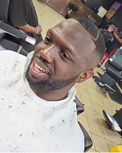 Barber Shop «Cuts & Creations Barber Shop & Salon», reviews and photos, 1025 Veterans Memorial Hwy SE Suite 570, Mableton, GA 30126, USA