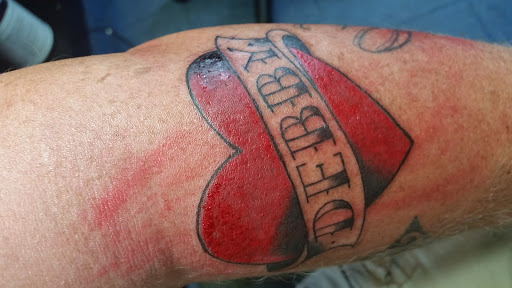 Tattoo Shop «Blue Lotus Tattoo», reviews and photos, 628 S Colorado St, Salem, VA 24153, USA