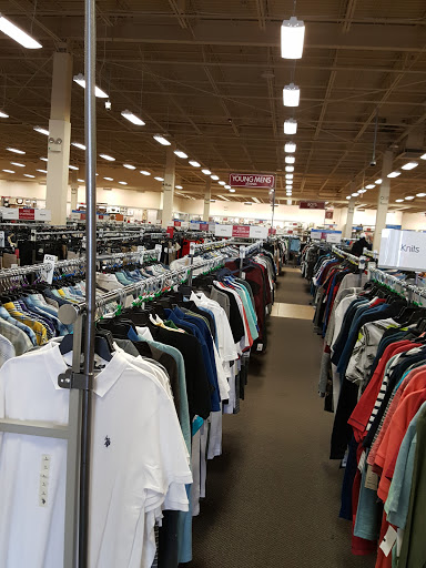 Clothing Store «Burlington Coat Factory», reviews and photos, 1300 N Larkin Ave, Joliet, IL 60435, USA