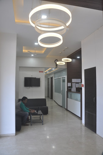 Universal Hospital - Universal Hospital