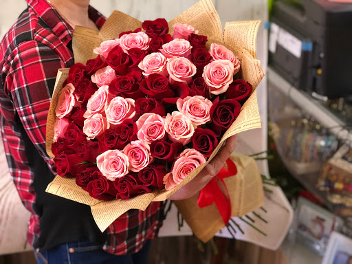 Florist «Beautiful Blooms Florist», reviews and photos, 7950 E Mississippi Ave, Denver, CO 80247, USA