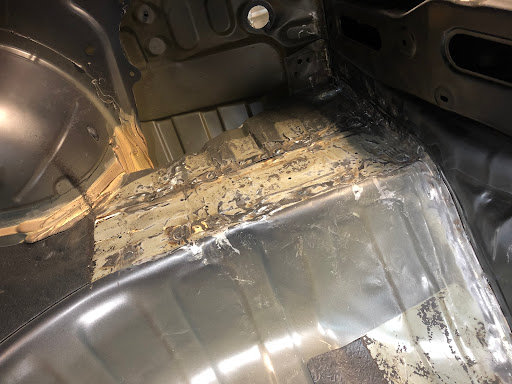 Auto Body Shop «G & G Custom Auto Body», reviews and photos, 113 Ferry St, Staten Island, NY 10302, USA