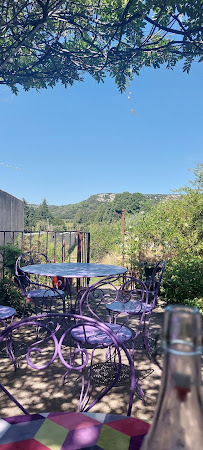 Atmosphère du Restaurant français Restaurant La Provence à Saint-Bonnet-du-Gard - n°2