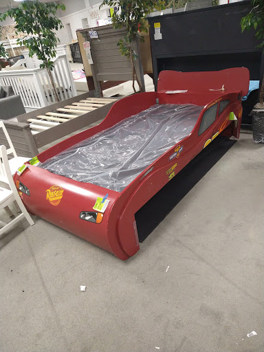 Shopping Mall «Drew 19 Shopping Center», reviews and photos, 21311 US Hwy 19 N, Clearwater, FL 33765, USA