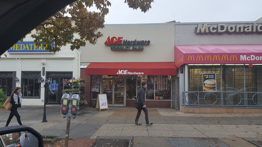 Woodley Park Ace Hardware, 2616 Connecticut Ave NW, Washington, DC 20008, USA, 