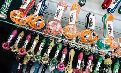 Tobacco Shop «Burton Heights Smoke Shop», reviews and photos, 1970 Division Ave S, Grand Rapids, MI 49507, USA