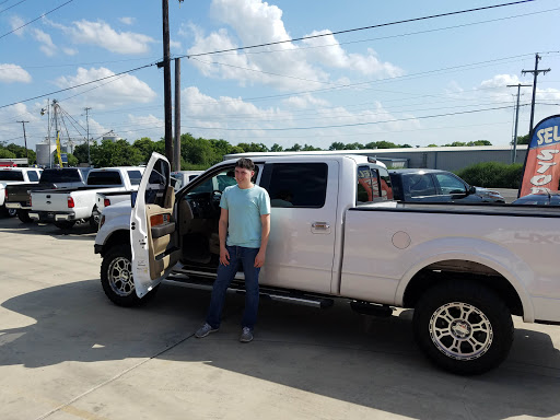 Used Car Dealer «Star of Texas Storage & Auto», reviews and photos, 1607 TX-46, New Braunfels, TX 78130, USA