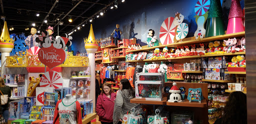 Toy Store «Disney Store», reviews and photos, 4325 Glenwood Ave, Raleigh, NC 27612, USA