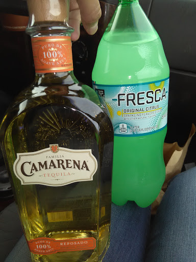 Liquor Store «Hillsboro Liquor Store», reviews and photos, 2055 SE Tualatin Valley Hwy #14, Hillsboro, OR 97123, USA