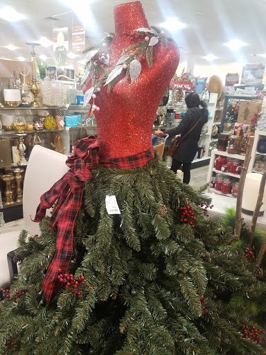 Shopping Mall «Lincoln Mall», reviews and photos, 622 George Washington Hwy, Lincoln, RI 02865, USA