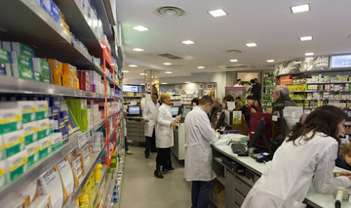 Farmacia Tili Piazza Vittorio Veneto, 32, 22036 Erba CO, Italia