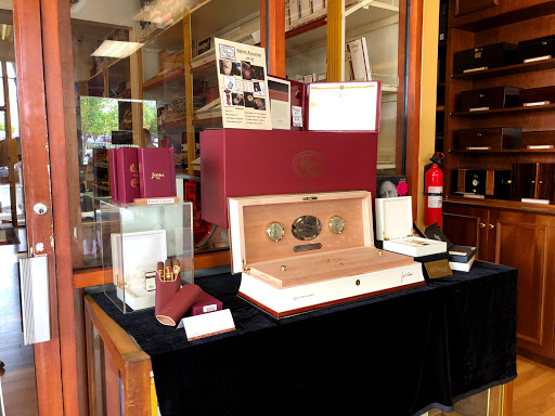 Tobacco Shop «Old Virginia Tobacco Company», reviews and photos, 6397 Seven Corners Center, Falls Church, VA 22044, USA