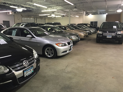 Used Car Dealer «Midwest Auto Sales», reviews and photos, 6830 Washington Ave S, Eden Prairie, MN 55344, USA