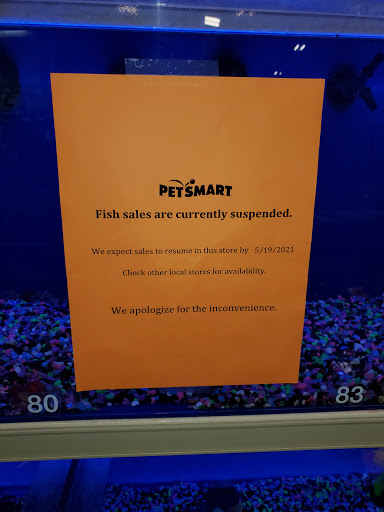 Pet Supply Store «PetSmart», reviews and photos, 1042 Fairplain Dr, Benton Harbor, MI 49022, USA