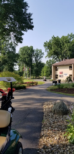 Golf Course «Windmill Lakes Golf Course», reviews and photos, 6544 OH-14, Ravenna, OH 44266, USA