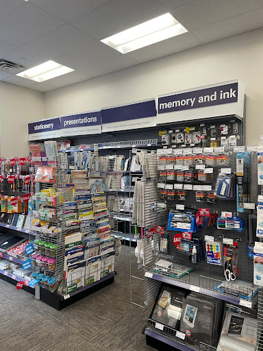 FedEx Office Print & Ship Center, 119 River St, Hoboken, NJ 07030, USA, 