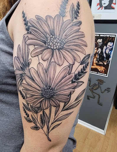 Tattoo Shop «White Lotus Tattoo & Fine Art», reviews and photos, 59 Main St, Toms River, NJ 08753, USA