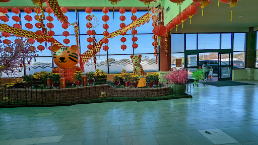 Shopping Mall «Cali Saigon Mall», reviews and photos, 3212 N Jupiter Rd, Garland, TX 75044, USA