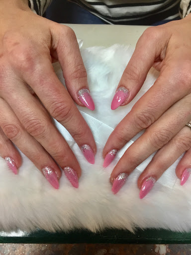 Day Spa «Sassy Nail & Tanning», reviews and photos, 1670 121st Ave NW, Coon Rapids, MN 55448, USA