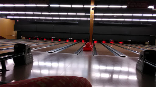 Bowling Alley «Stars and Strikes Family Entertainment Center», reviews and photos, 1700 Winder Hwy NE #100, Dacula, GA 30019, USA