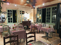 Atmosphère du Restaurant français Restaurant Côté Rivière à Brantôme en Périgord - n°8