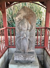 馬頭観音三面八臂立像