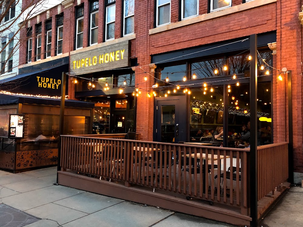 American restaurant near Nakon Motel