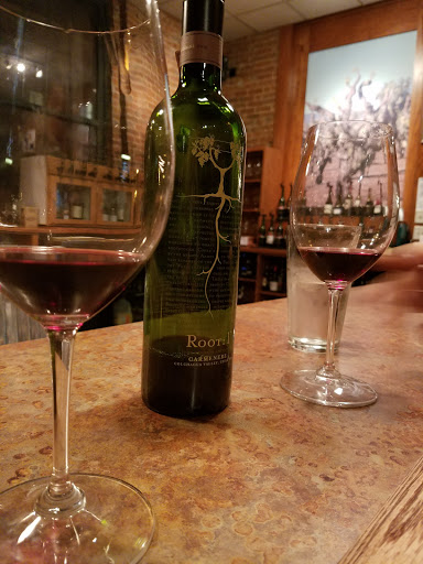 Wine Bar «Wine Guyz», reviews and photos, 122 King St, La Crosse, WI 54601, USA