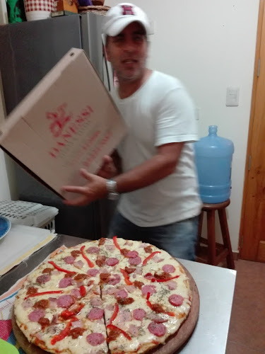 Opiniones de Pizzeria Danessi - Solo Delivery en Chiclayo - Pizzeria