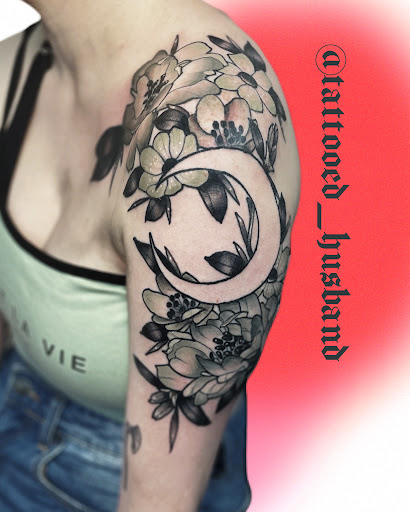 Explore tattoo ideas for women on forearm, creative tattoo ideas in Huntsville, available at Gilded Moth Tattoo
