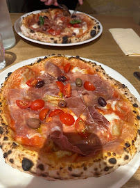 Prosciutto crudo du Pizzeria Madonnina Street Pizza à Bordeaux - n°7