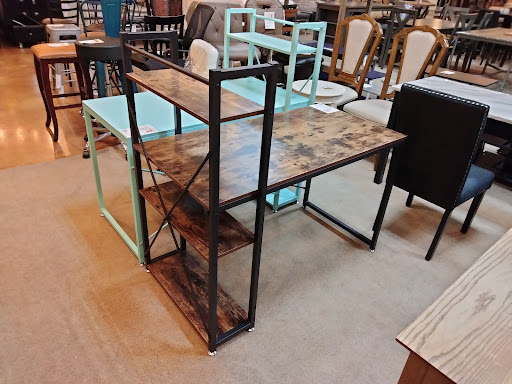 Bedroom Furniture Store «Furniture & Mattress World», reviews and photos, 4020 E Thomas Rd, Phoenix, AZ 85018, USA