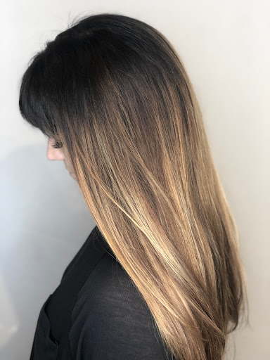 Beauty Salon «Sharmaines Salon and Day Spa», reviews and photos, 483 Mandalay Ave #206, Clearwater, FL 33767, USA