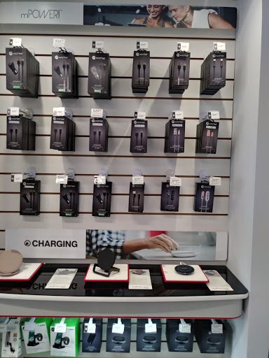 Cell Phone Store «GoWireless Verizon Authorized Retailer», reviews and photos, 13166 US-301, Riverview, FL 33578, USA