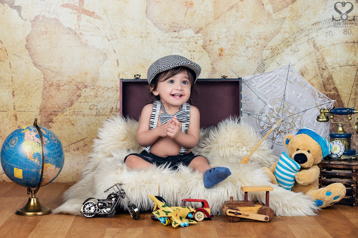 Snapsimran Photography | Newborn, Baby, Kids, Child, Family, Cake Smash & Toddler Photography