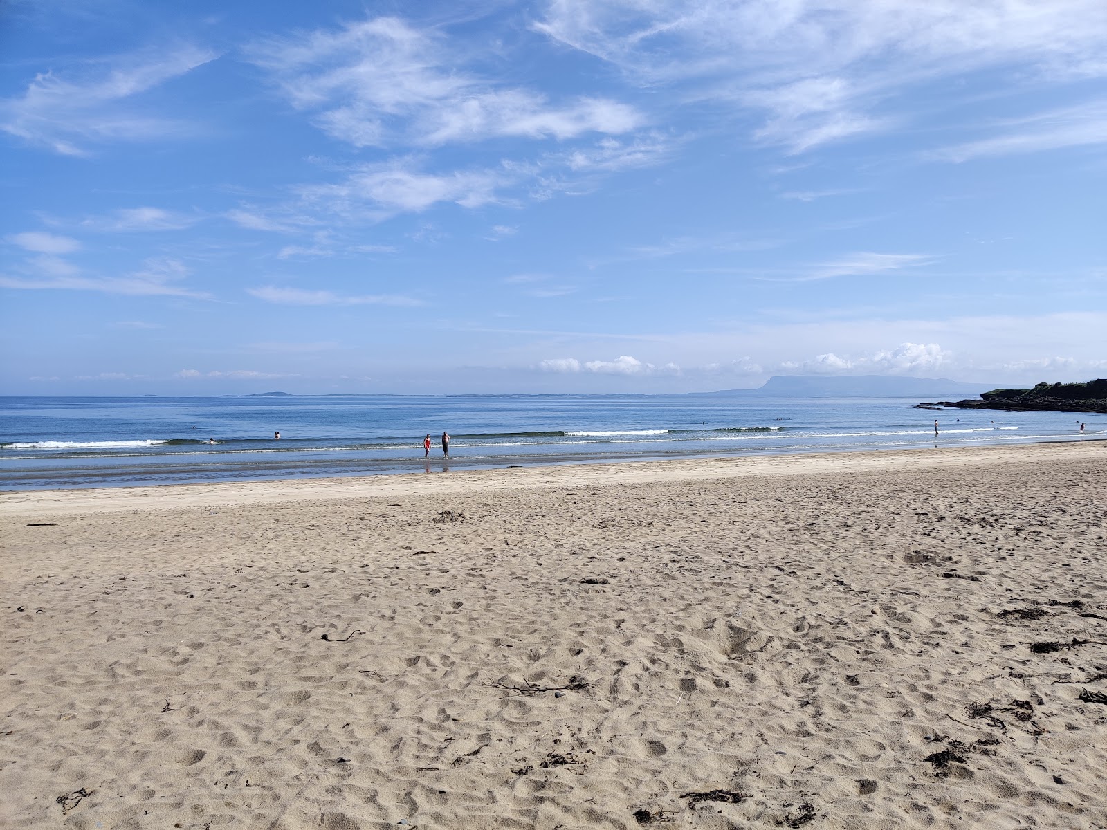 Dunmoran Beach'in fotoğrafı geniş plaj ile birlikte