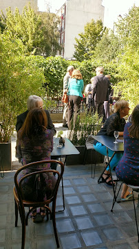 Atmosphère du Restaurant Le Bal Café par Le RECHO à Paris - n°3