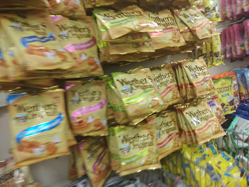 Dollar Store «Dollar Tree», reviews and photos, 12533 Olive Blvd, Creve Coeur, MO 63141, USA