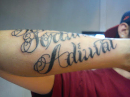 Tattoo Shop «Sugar Skulls Tattoo Shop», reviews and photos, 1935 S College St, Auburn, AL 36832, USA