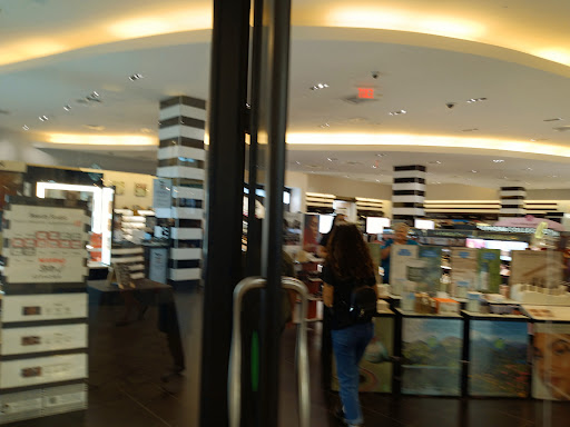 Cosmetics Store «SEPHORA», reviews and photos, 900 Gessner Rd #700, Houston, TX 77024, USA