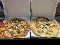 Plats et boissons du Pizzas à emporter Pizz' St Loup à Notre-Dame-de-Londres - n°3