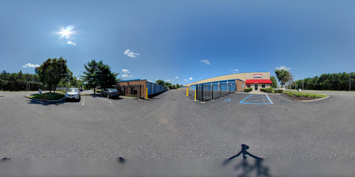 Self-Storage Facility «CubeSmart Self Storage», reviews and photos, 640 Broadway Ave, Holbrook, NY 11741, USA