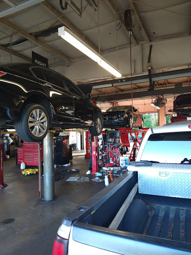 Tire Shop «Firestone Complete Auto Care», reviews and photos, 13815 Warwick Blvd, Newport News, VA 23602, USA